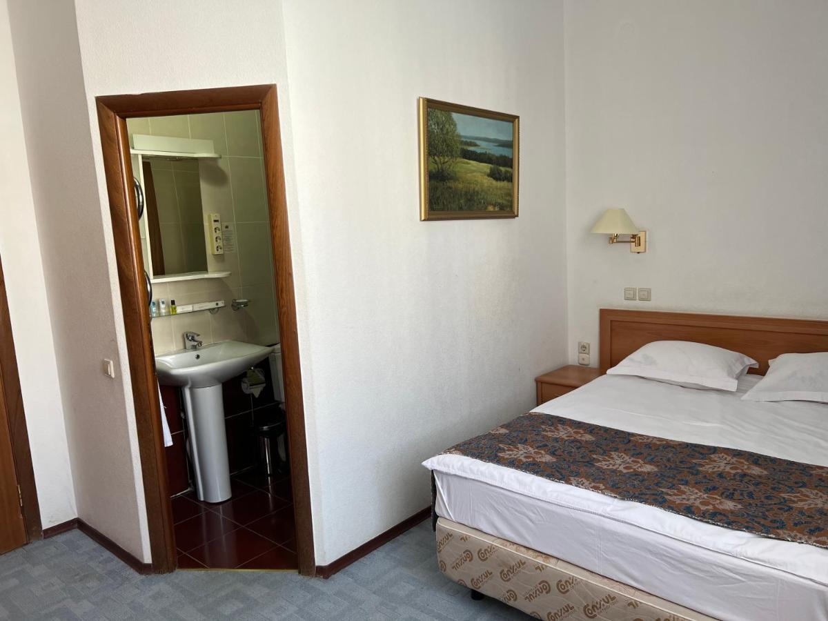 Green Hotel Aτιράου Εξωτερικό φωτογραφία